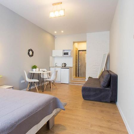 New Studio, Metro Yaroslava Mudroho And Universytet - Chernyshevska Str 95-3 Κχαρκίβ Εξωτερικό φωτογραφία