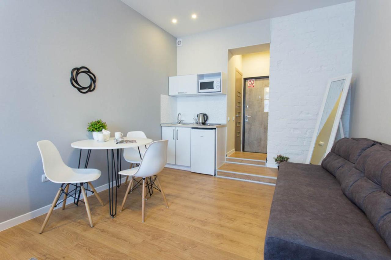 New Studio, Metro Yaroslava Mudroho And Universytet - Chernyshevska Str 95-3 Κχαρκίβ Εξωτερικό φωτογραφία