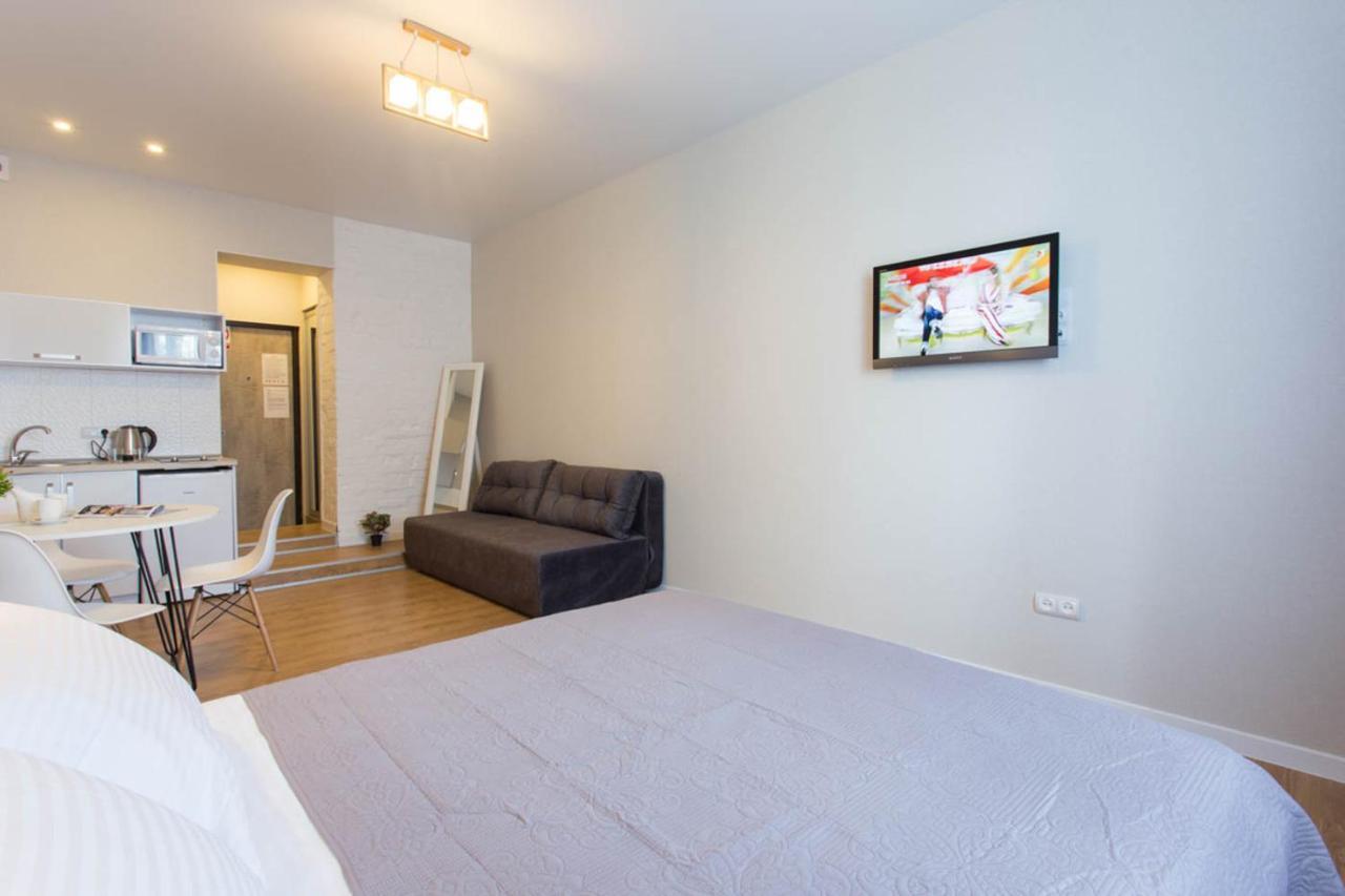 New Studio, Metro Yaroslava Mudroho And Universytet - Chernyshevska Str 95-3 Κχαρκίβ Εξωτερικό φωτογραφία