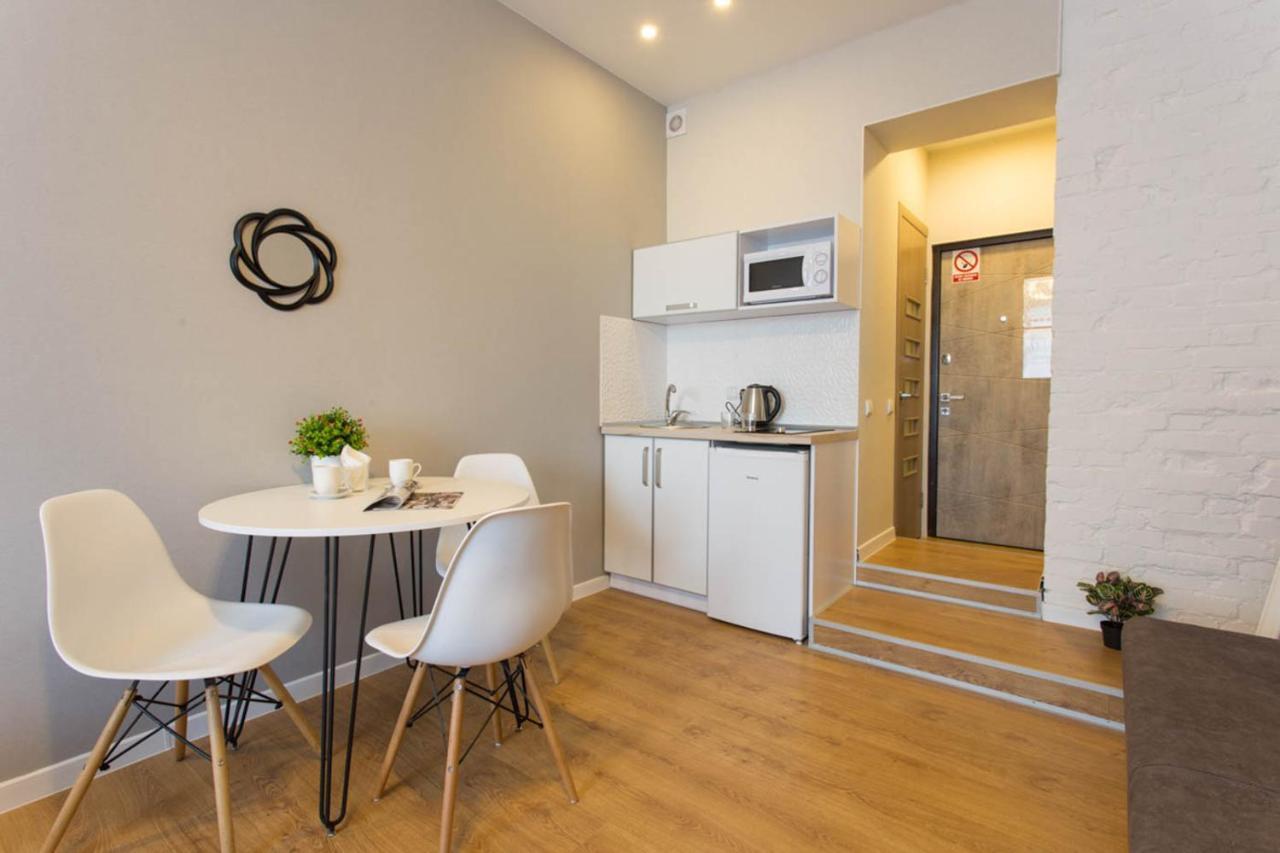 New Studio, Metro Yaroslava Mudroho And Universytet - Chernyshevska Str 95-3 Κχαρκίβ Εξωτερικό φωτογραφία