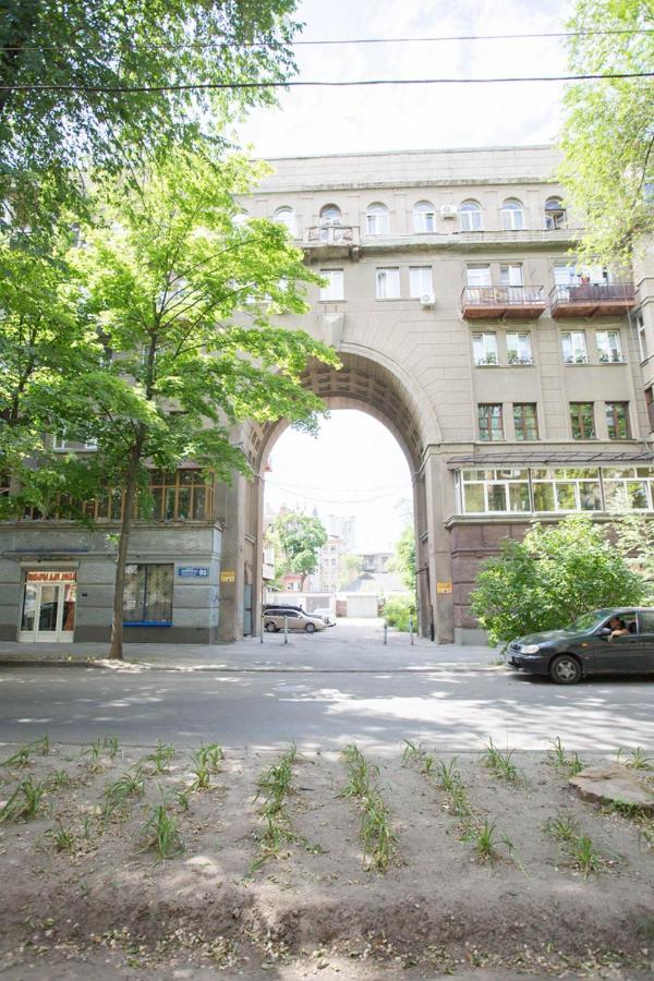 New Studio, Metro Yaroslava Mudroho And Universytet - Chernyshevska Str 95-3 Κχαρκίβ Εξωτερικό φωτογραφία